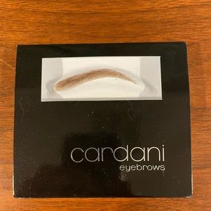 Cardani wigs full eyebrows #17 Light Brown NIB